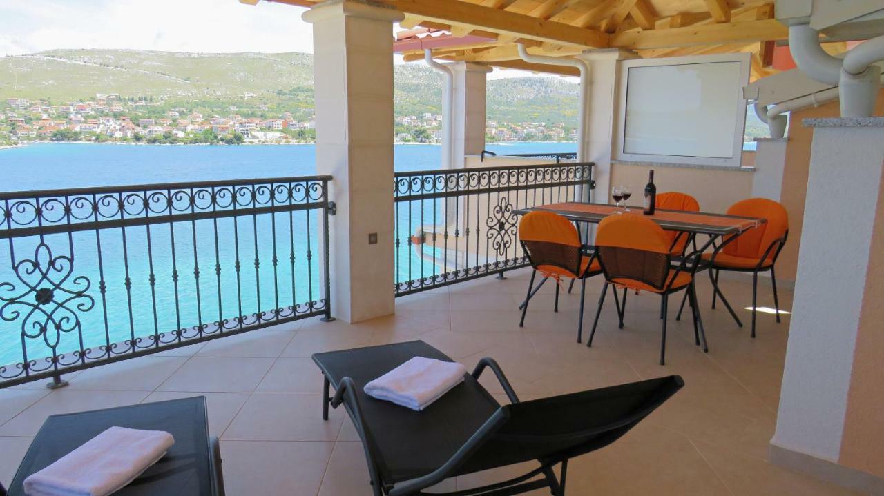 Apartments Villa Ante Grebastica Exterior photo
