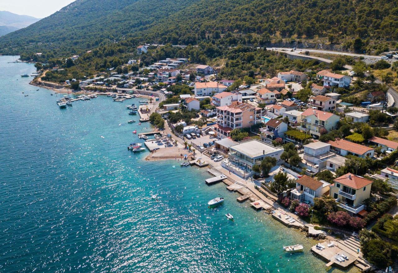 Apartments Villa Ante Grebastica Exterior photo